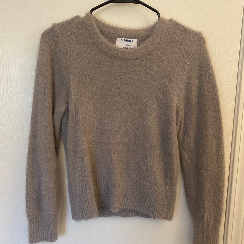 Old Navy Fuzzy Gray Sweater. NWOT.